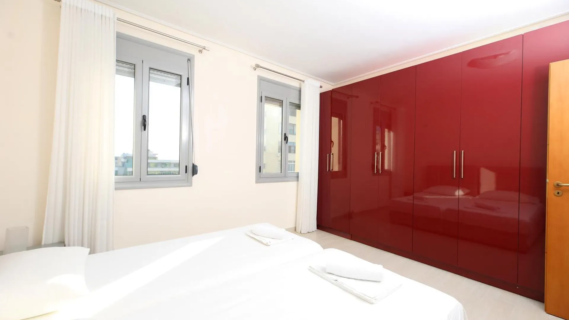 Inner City Hub Vlore