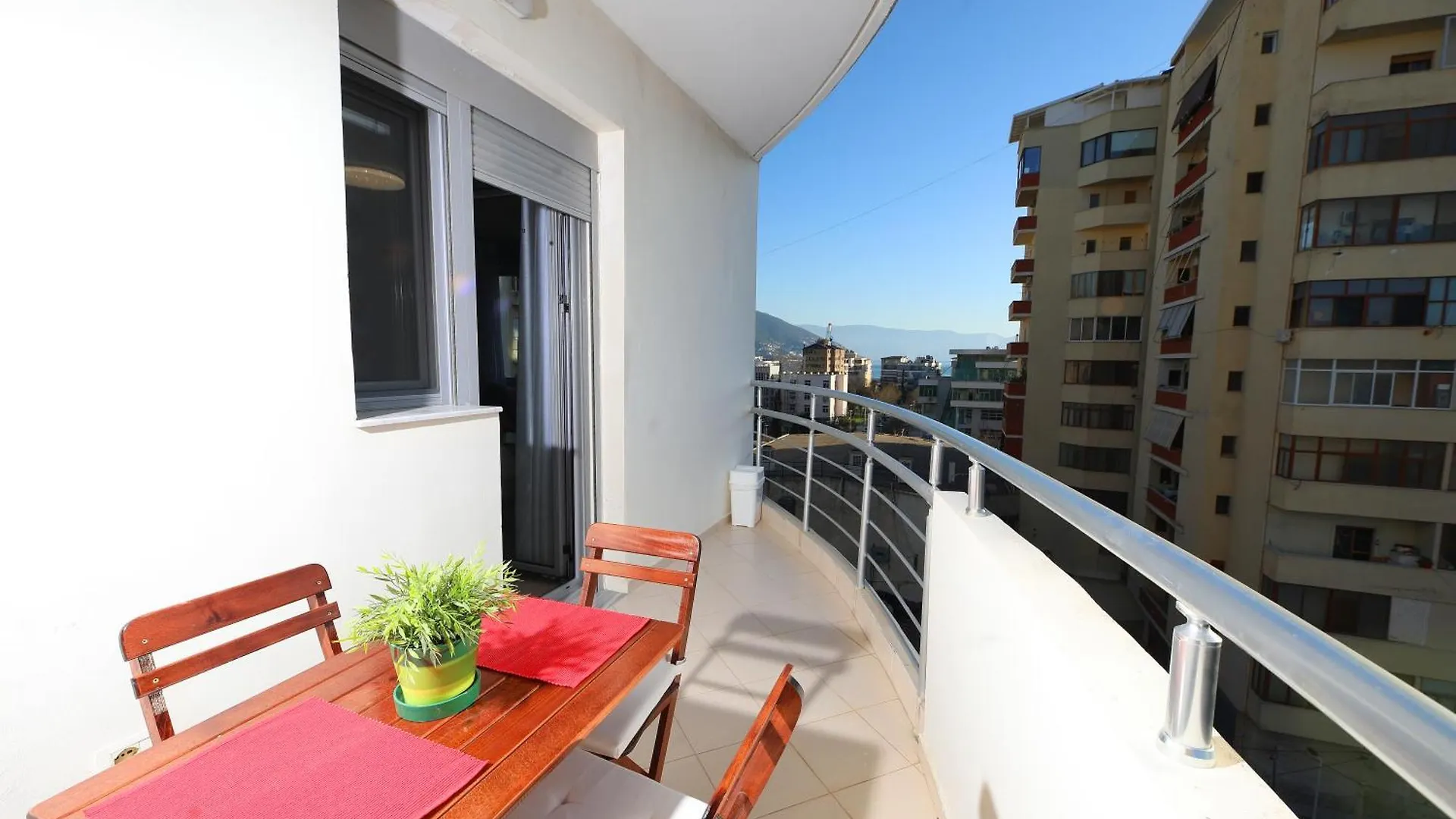 Apartment Inner City Hub Vlore